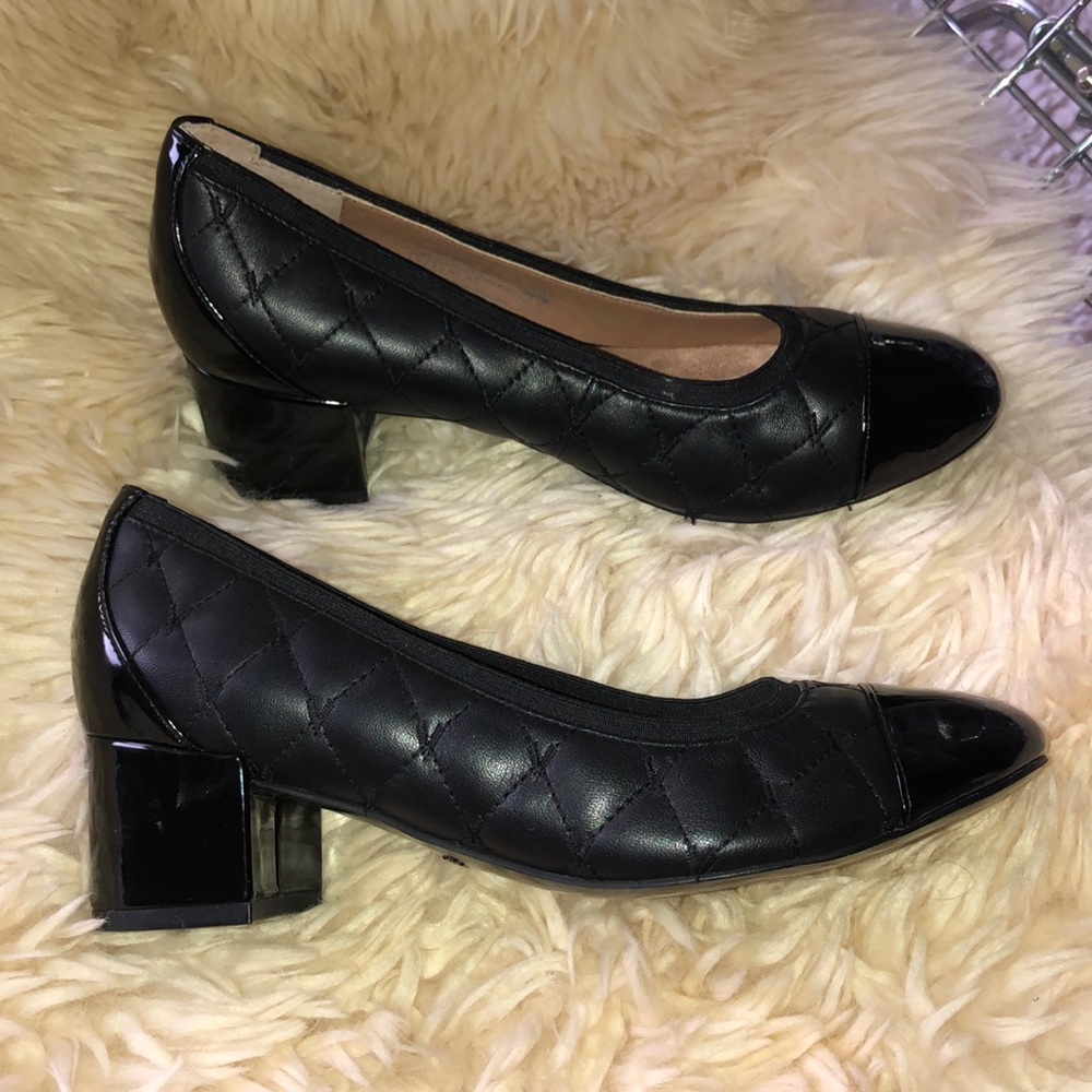 New Vionic Ruby Heel Size 8 - image 3